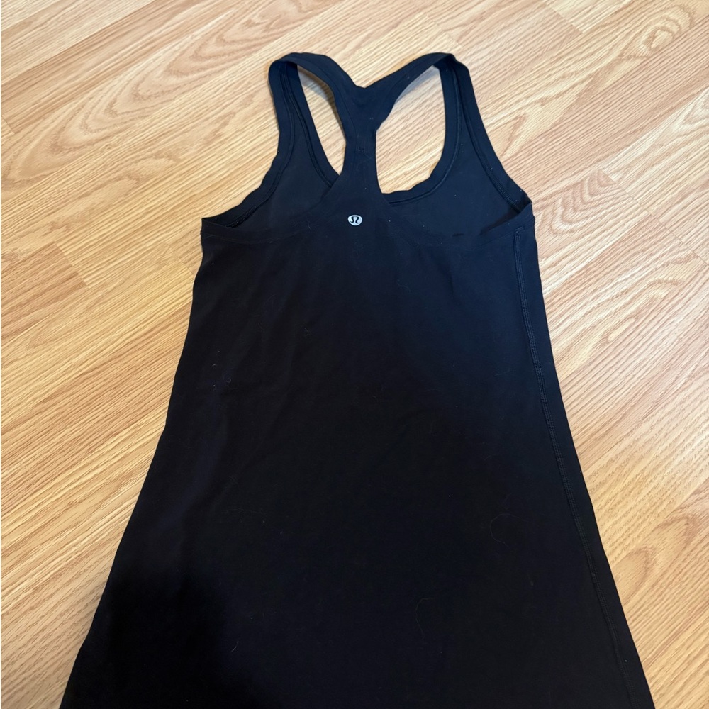 Lululemon size 6 Black Racerback Tank Top great condition